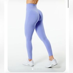 Alphalete Amplify Digital Violet